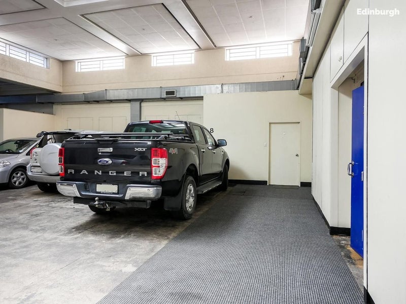 30 Dowling Street, Dunedin Central, Dunedin - Carousel 13