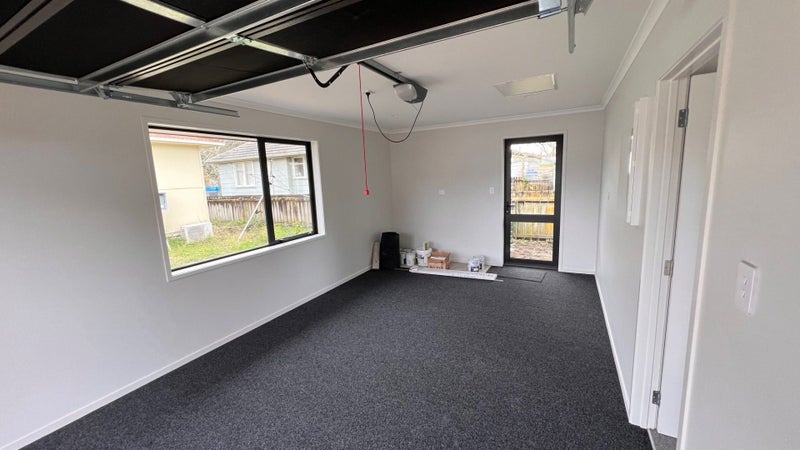 31 Norrie Street, Bader, Hamilton - Carousel 8