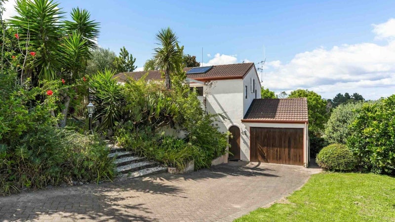 47 Bell Common Close, Bethlehem, Tauranga - Carousel 1
