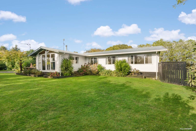 12 Goodwin Road, Aka Aka - Carousel 1