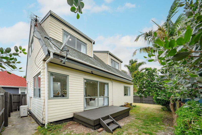 114A Riversdale Road, Avondale, Auckland - Carousel 1