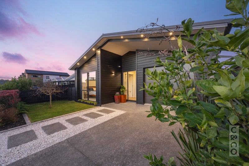 29 Lumbarda Drive, Kumeu - Carousel 1