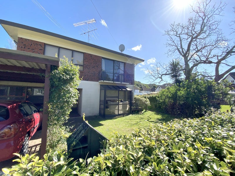 11B Atkin Avenue, Mission Bay, Auckland - Carousel 1