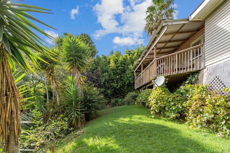 24 Mcinnes Avenue, Kamo, Whangarei - Carousel 1