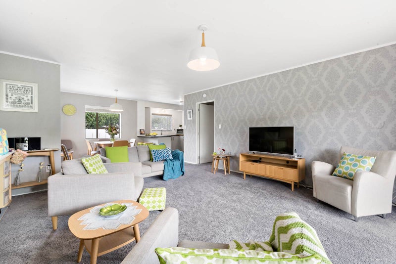 1/25 Gills Avenue, Papakura, Auckland - Carousel 2