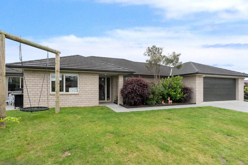 20 Trauzer Place, Flagstaff, Hamilton - Carousel 2