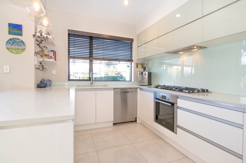 4 Cottage Court, Silverdale, Silverdale - Carousel 2