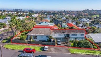 11 Bannerman Road, Morningside, Auckland - Carousel 1