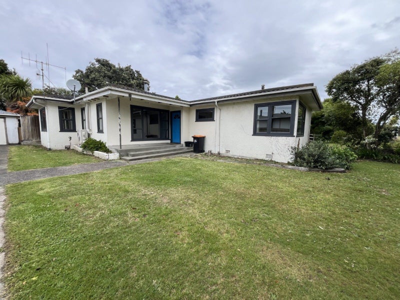 9 Sheffield Street, Awapuni, Palmerston North - Carousel 1