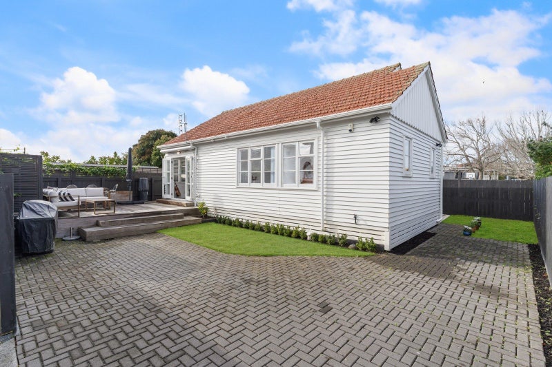 10C Daventry Street, Waterview, Auckland - Carousel 2