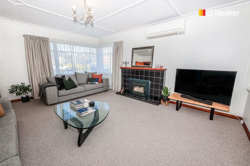 201 Musselburgh Rise, Andersons Bay, Dunedin - Carousel 2
