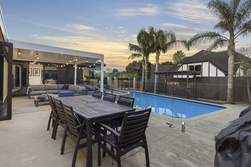 44 Marina View Drive, West Harbour, Auckland - Carousel 2