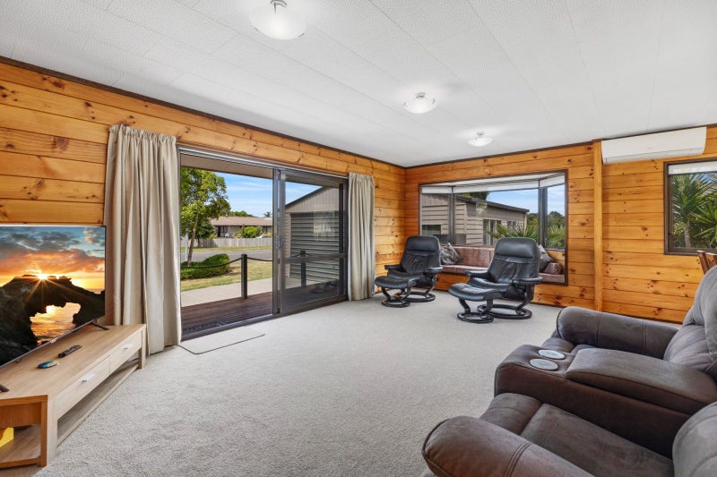41 Topaz Drive, Papamoa Beach, Papamoa - Carousel 2