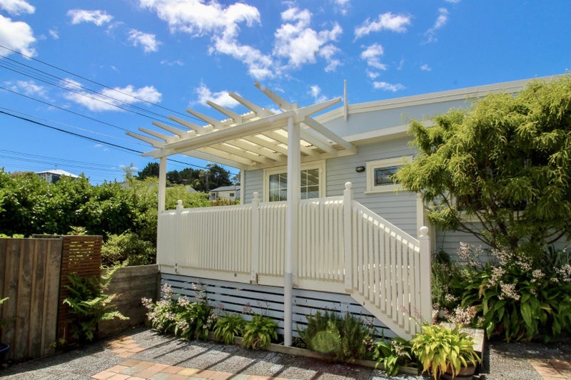 83 Coromandel Street, Newtown, Wellington - Carousel 1