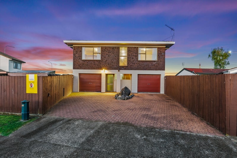 60 Challen Close, Conifer Grove, Takanini - Carousel 2