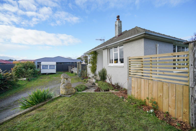 35 Lithgow Place East, Glengarry, Invercargill - Carousel 1