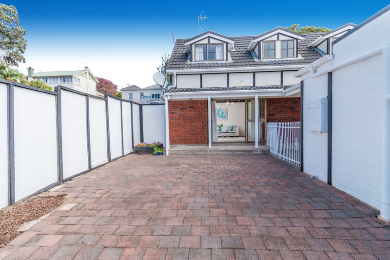 3/29 View Road, Mount Eden, Auckland - Carousel 21