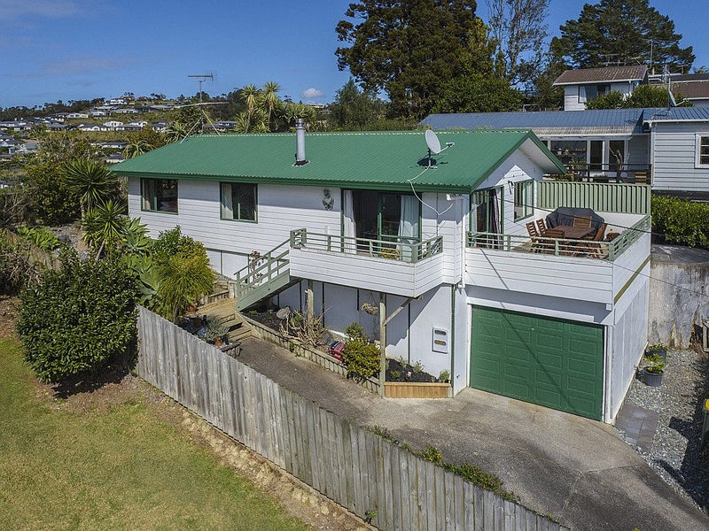 8A Scott Road, Stanmore Bay, Whangaparaoa - Carousel 1