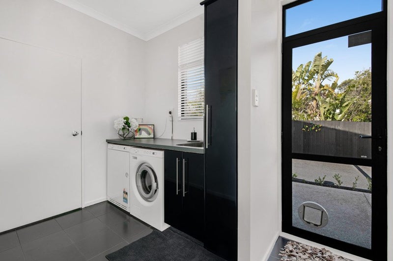 62A Gulf View Road, Murrays Bay, Auckland - Carousel 16