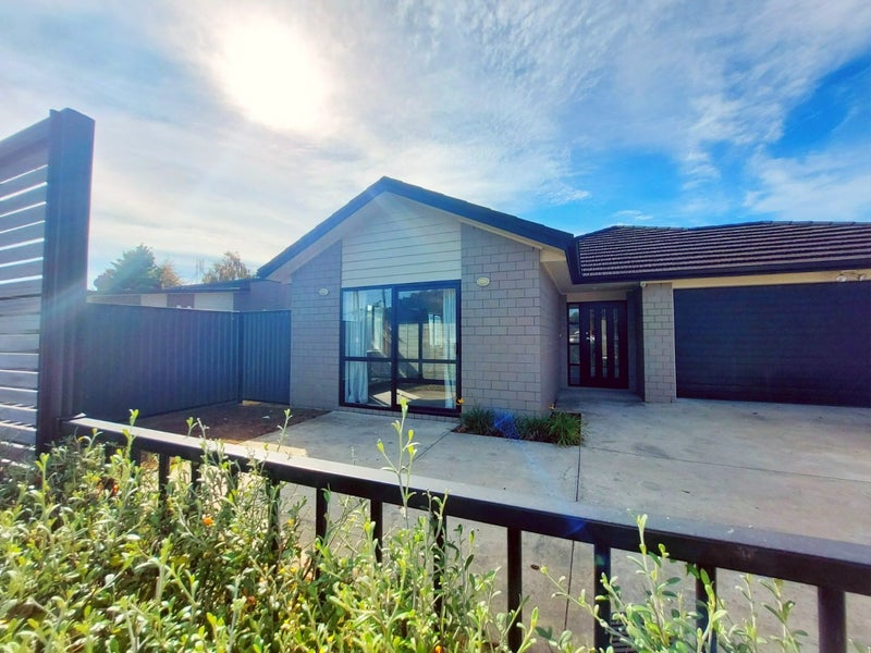 336 Peachgrove Road, Fairfield, Hamilton - Carousel 18