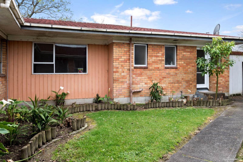 12/79 Glendale Road, Glen Eden, Auckland - Carousel 1