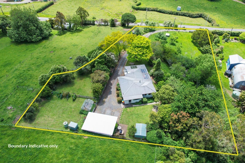 1014 Limeworks Loop Road, Hamilton - Carousel 1