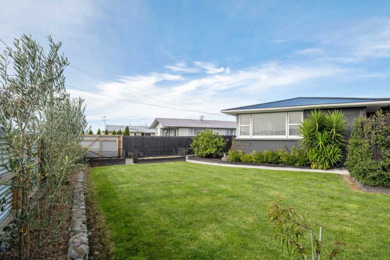 15 Cleghorn Street, Redwoodtown, Blenheim - Carousel 1