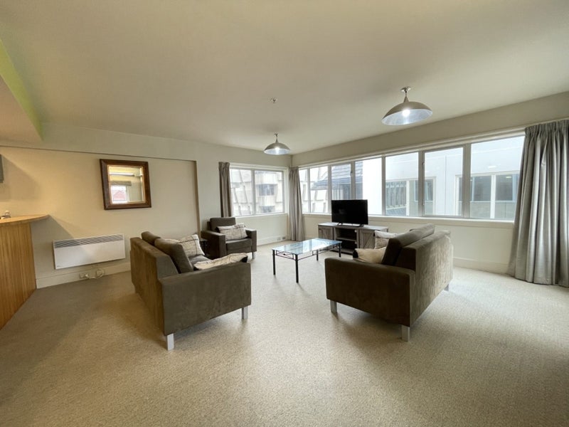 82/43 Mulgrave Street, Thorndon, Wellington - Carousel 1