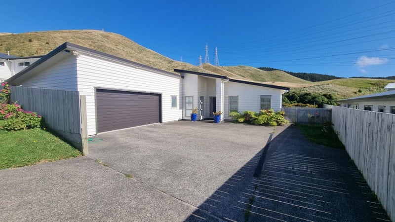 47 Atherton Terrace, Churton Park, Wellington - Carousel 2