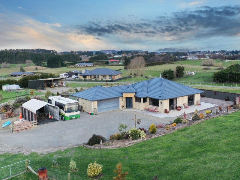 23 Hollys Lane, Weston, Oamaru - Carousel 1