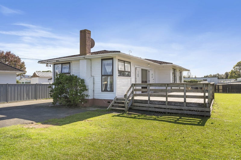 85 Vine Street, Mangere East, Auckland - Carousel 2