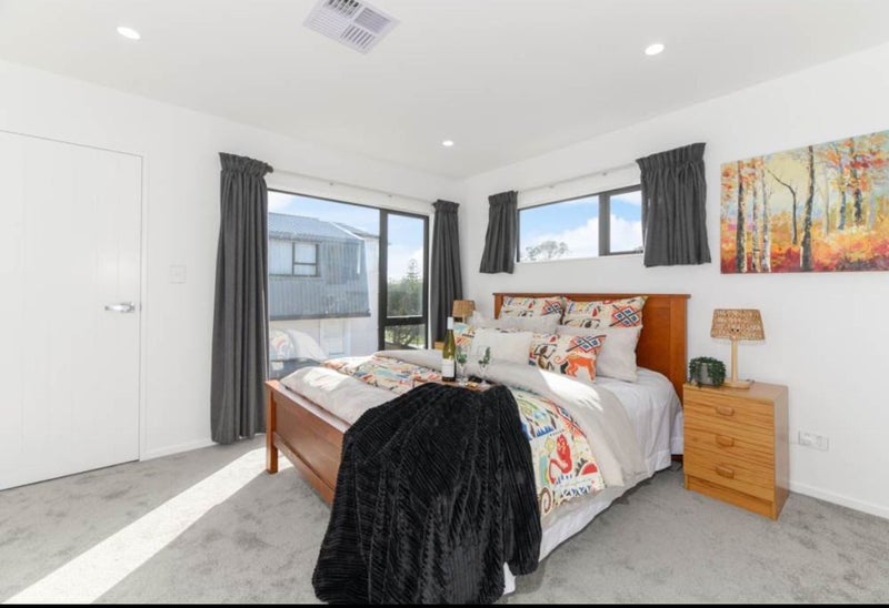 17B Rangitiki Crescent, Lynfield, Auckland - Carousel 2