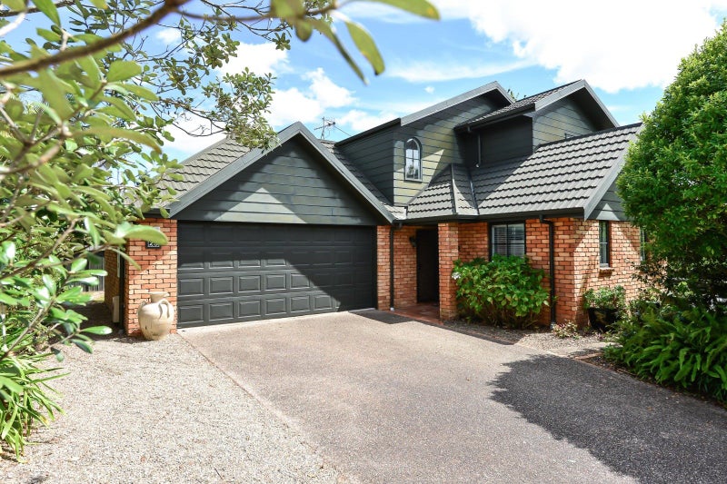 23 Whyte Street, Hamilton East, Hamilton - Carousel 1