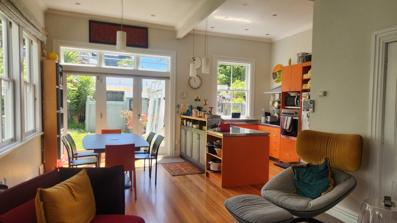 44 Aro Street, Aro Valley, Wellington - Carousel 2