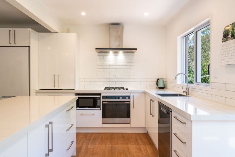 8 Gannet Lane, Saint Leonards, Dunedin - Carousel 2