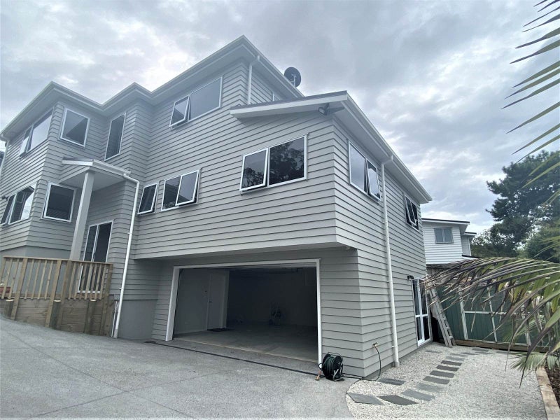 5A Varlene Terrace, Forrest Hill, Auckland - Carousel 1