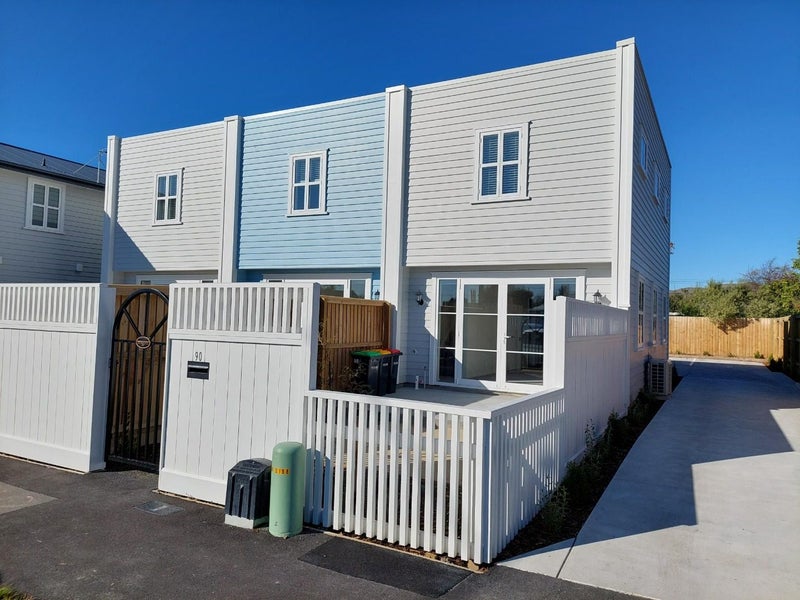 90 Coronation Street, Spreydon, Christchurch - Carousel 1