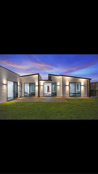 9 Waireka Road, Rototuna North, Hamilton - Carousel 2