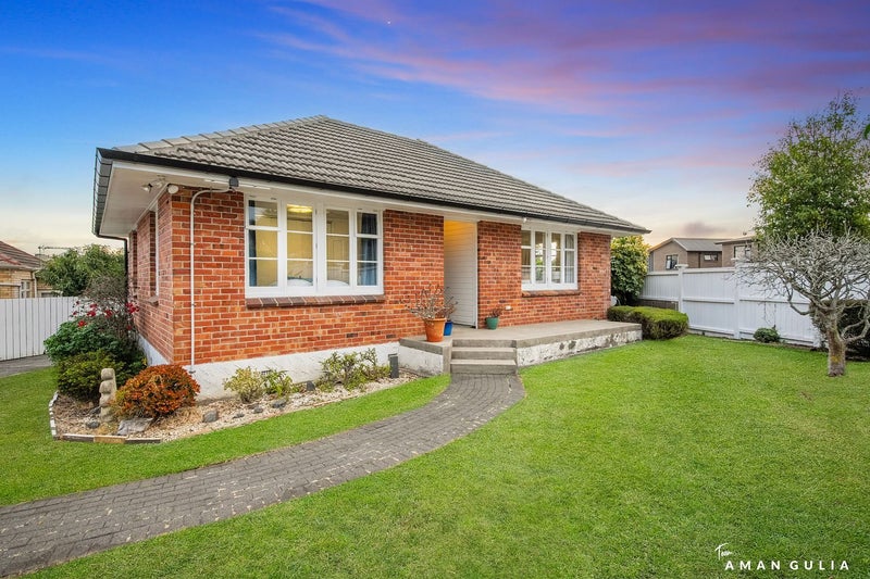 1 Freeland Avenue, Mount Roskill, Auckland - Carousel 1