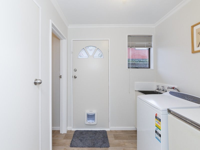 21A Moyne Avenue, Milson, Palmerston North - Carousel 13