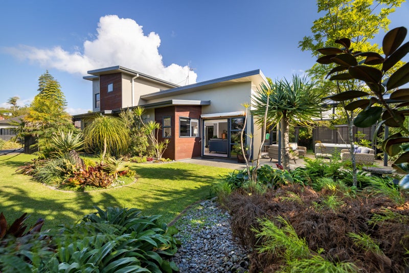 108 Rowesdale Drive, Ohauiti, Tauranga - Carousel 1