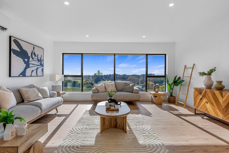 8 Happy Home Road, Westmorland, Christchurch - Carousel 2