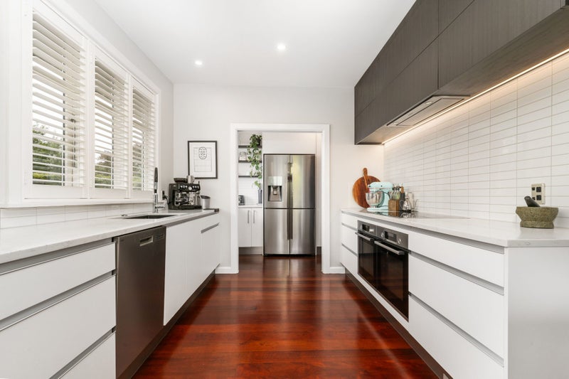 186 Knowles Street, St Albans, Christchurch - Carousel 2