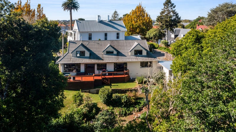 25D Maranui Street, Welbourn, New Plymouth - Carousel 2