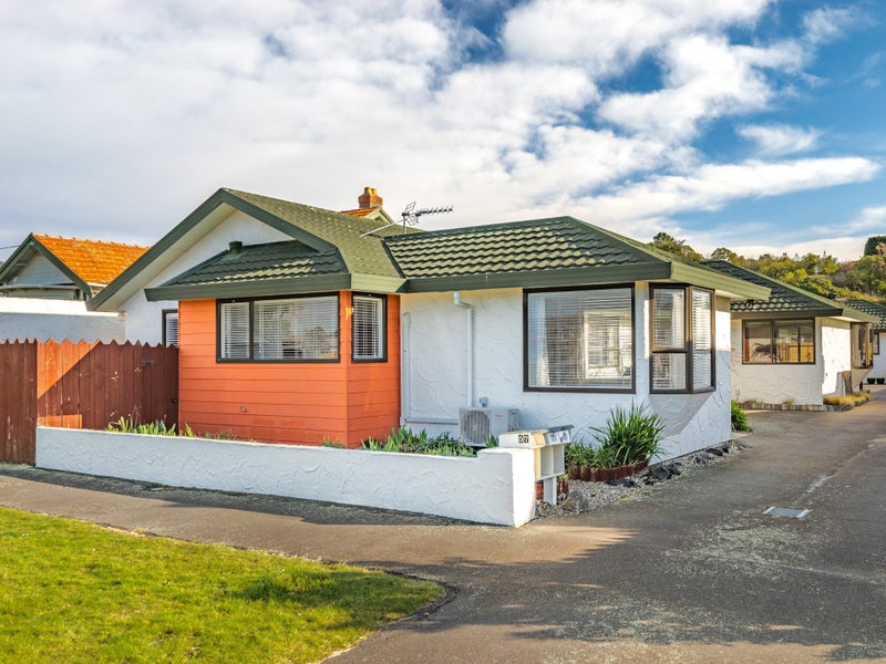 57C Marlow Street, Saint Kilda, Dunedin - Carousel 1