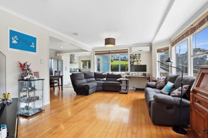 88 Willerton Avenue, New Lynn, Auckland - Carousel 2