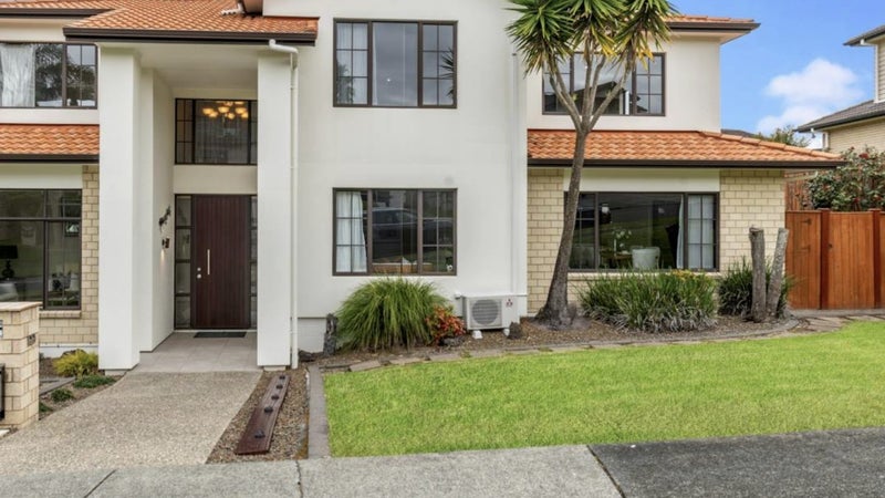 2 Vin Alto Drive, Flat Bush, Auckland - Carousel 1