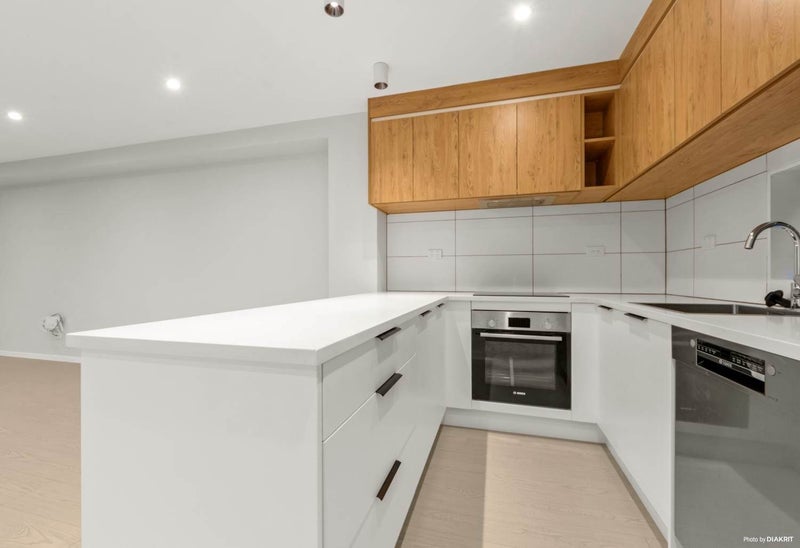 12/17 Parker Avenue, New Lynn, Auckland - Carousel 2