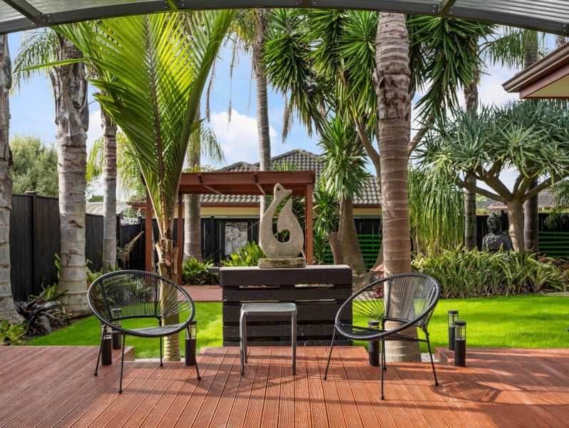 43 Blackwood Drive, Wattle Downs, Auckland - Carousel 1