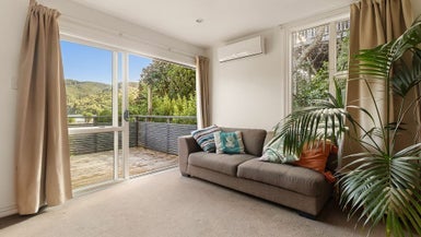 16A Worcester Street, Wilton, Wellington - Carousel 1